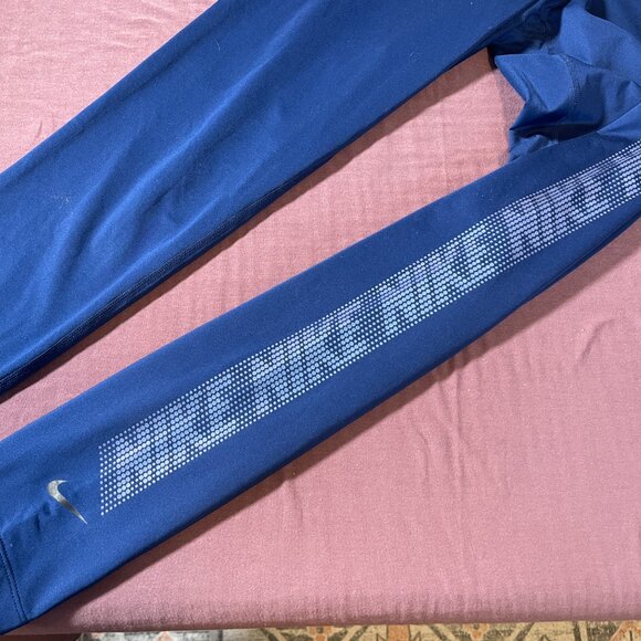 Nike Pro Leggings tights with logo on waist and down leg in purple - Size Large - Picture 2 of 7